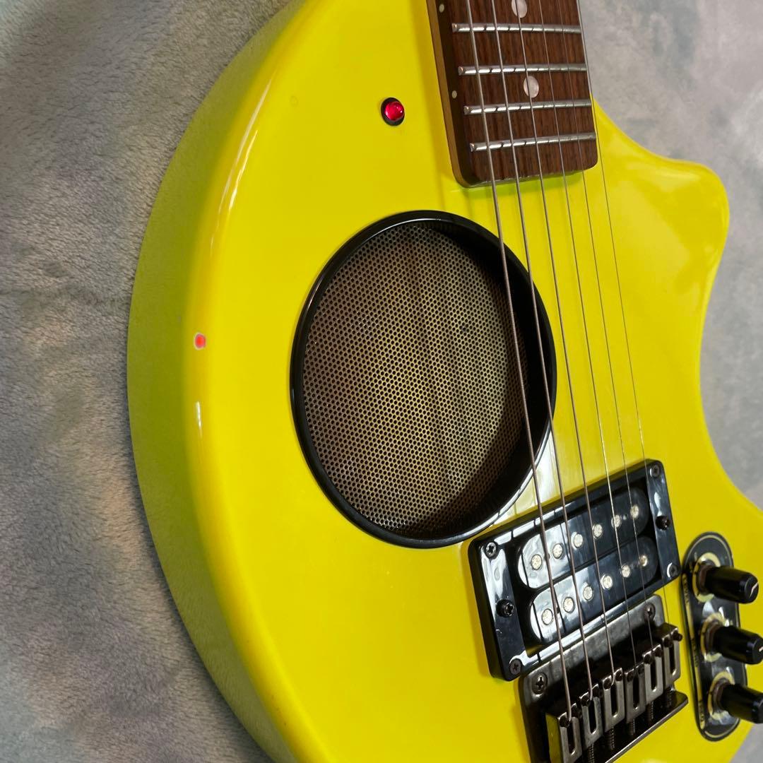 ZO-3 テルミン仕様（アンプ内蔵エレキギター）フェルナンデス