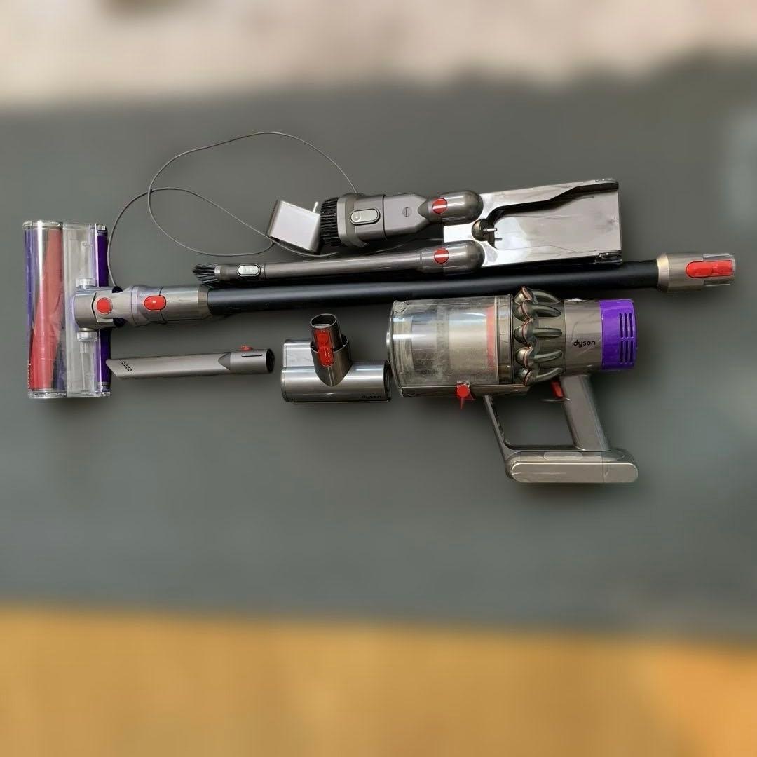 可動品　Cyclone V10 Fluffy 掃除機　クリーナー　ダイソン