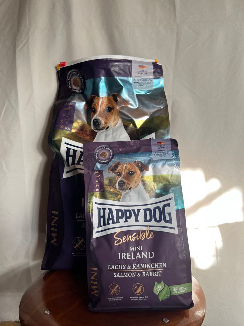 HAPPYDOG アイルランド サーモンとウサギ ４kg とおまけの800g