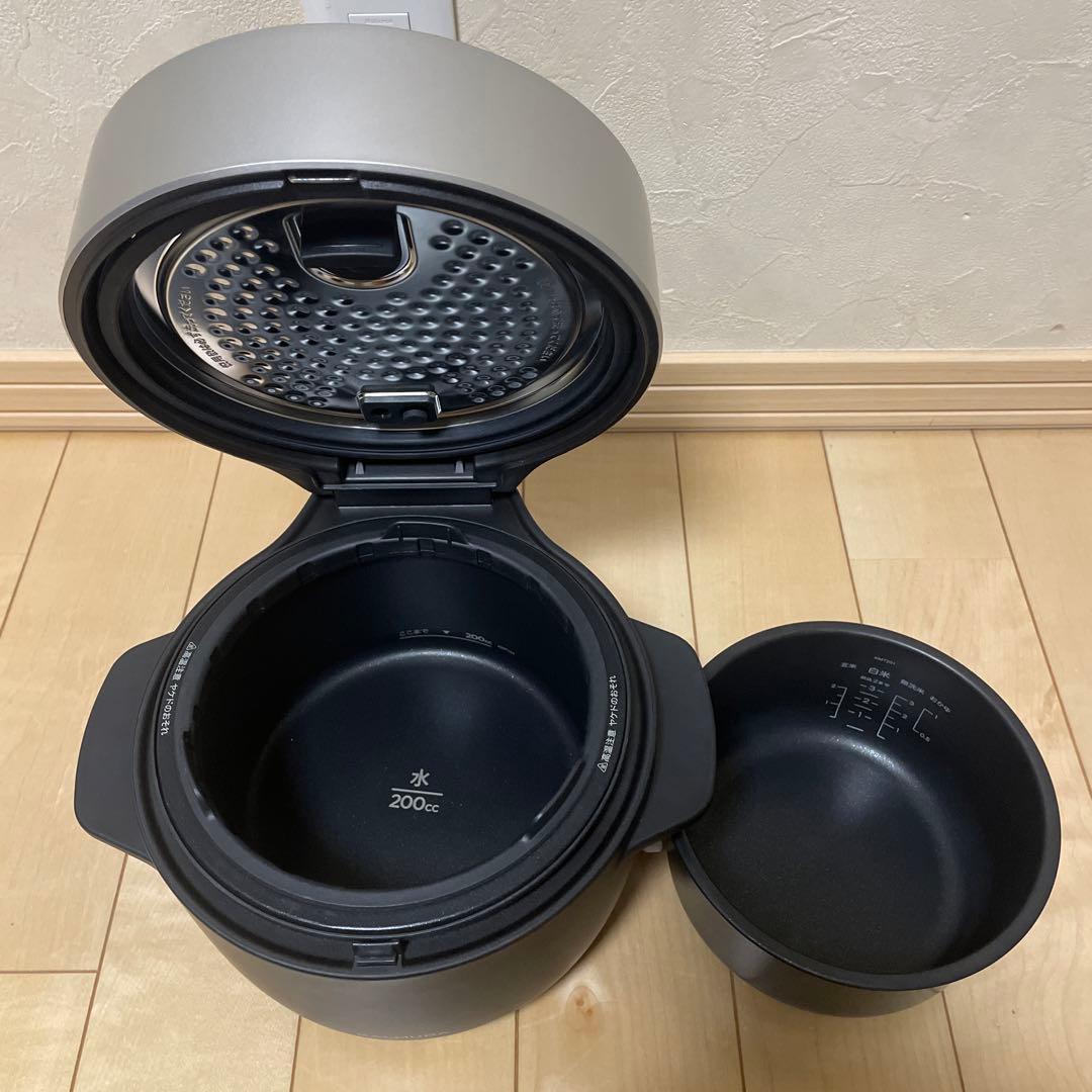 センリツツツになります。BALMUDA The Gohan 電気炊飯器