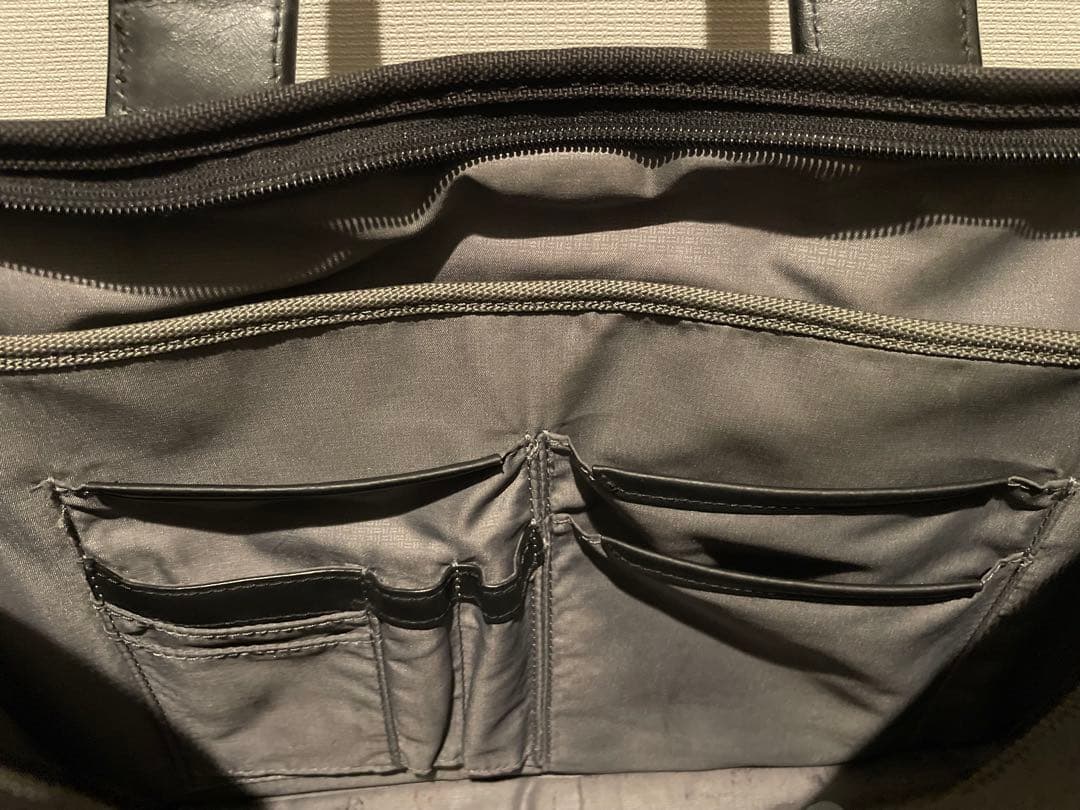 エ*ビ様 TUMI アルファ3 エクスパンダブル オーガナイザー ラップトップ