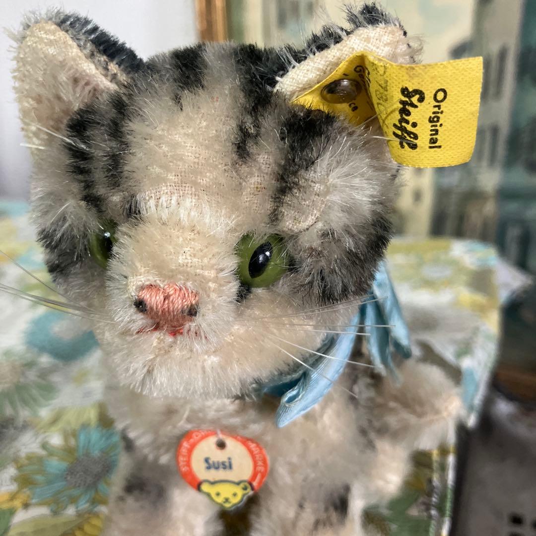 アンティーク　シュタイフ　猫のスージー　Susi お口の小さな美人さん