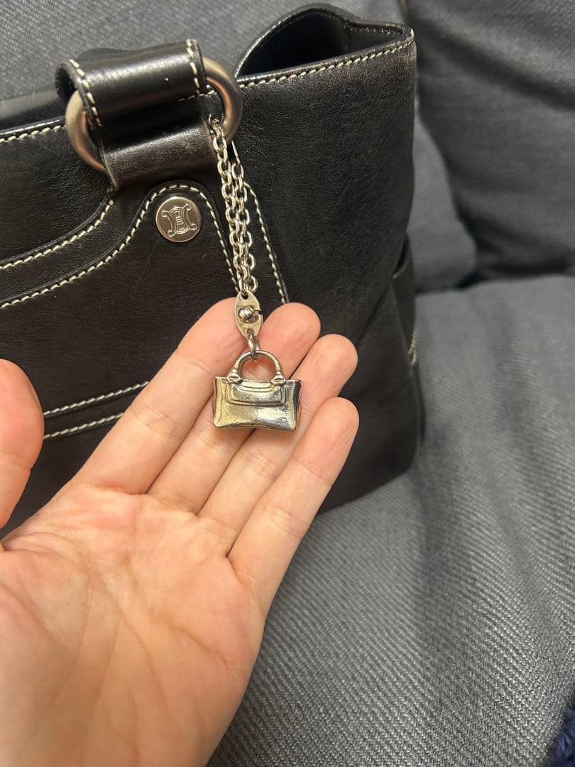 セリーヌ　Celine ブギーバッグ　黒　トリオンフ　チャーム付き