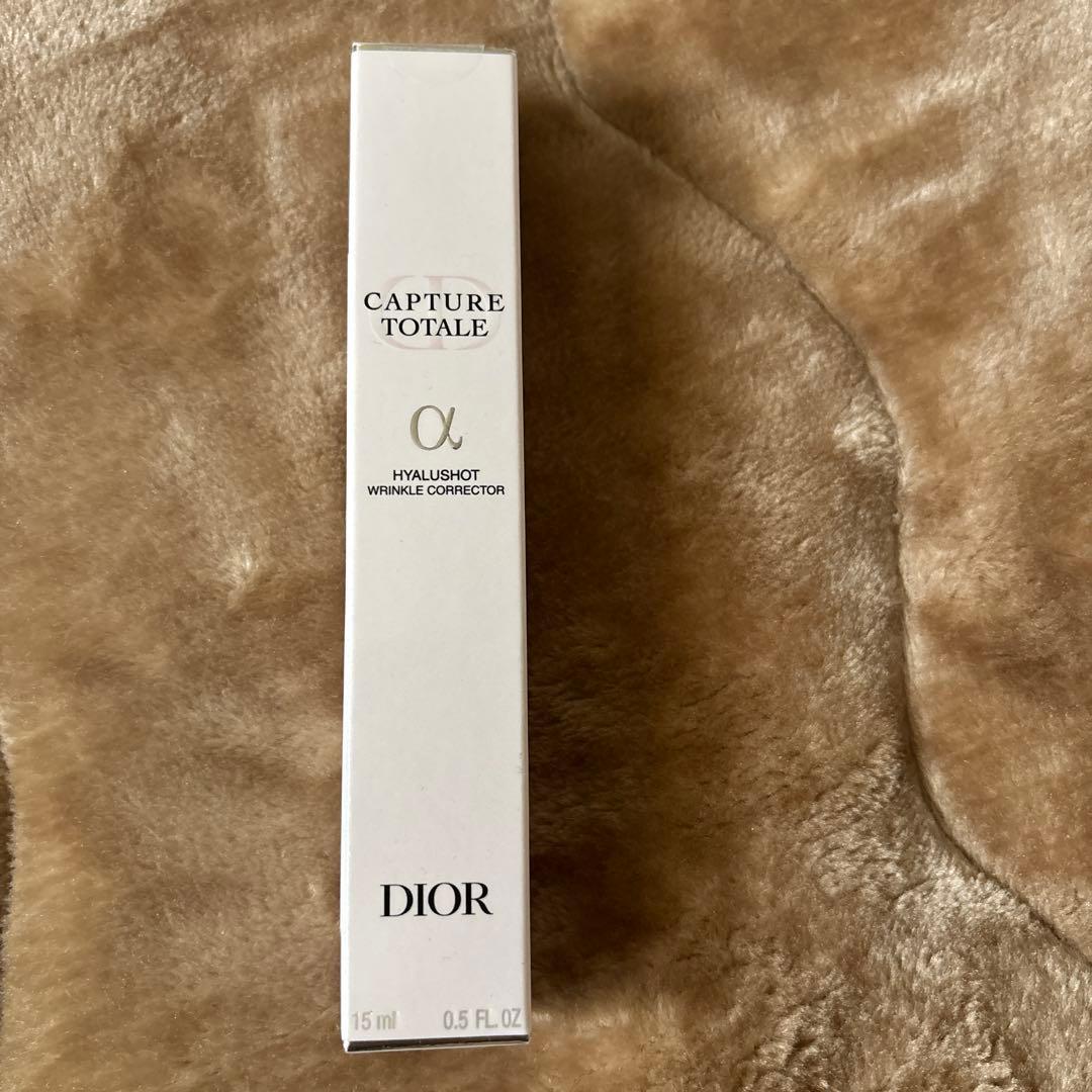 Dior カプチュール トータル ヒアルショット15ml