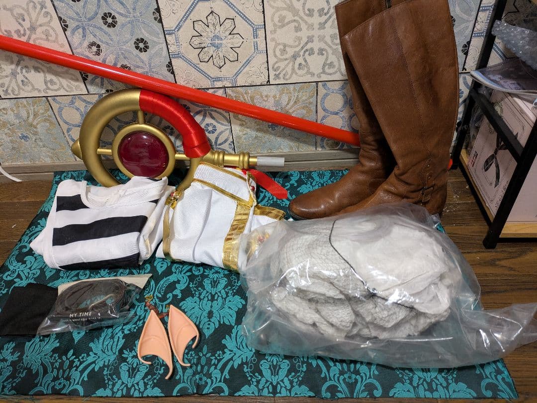 葬送のフリーレン コスプレ衣装フルセット ウィッグ武器ブーツ付き　女性Lサイズ