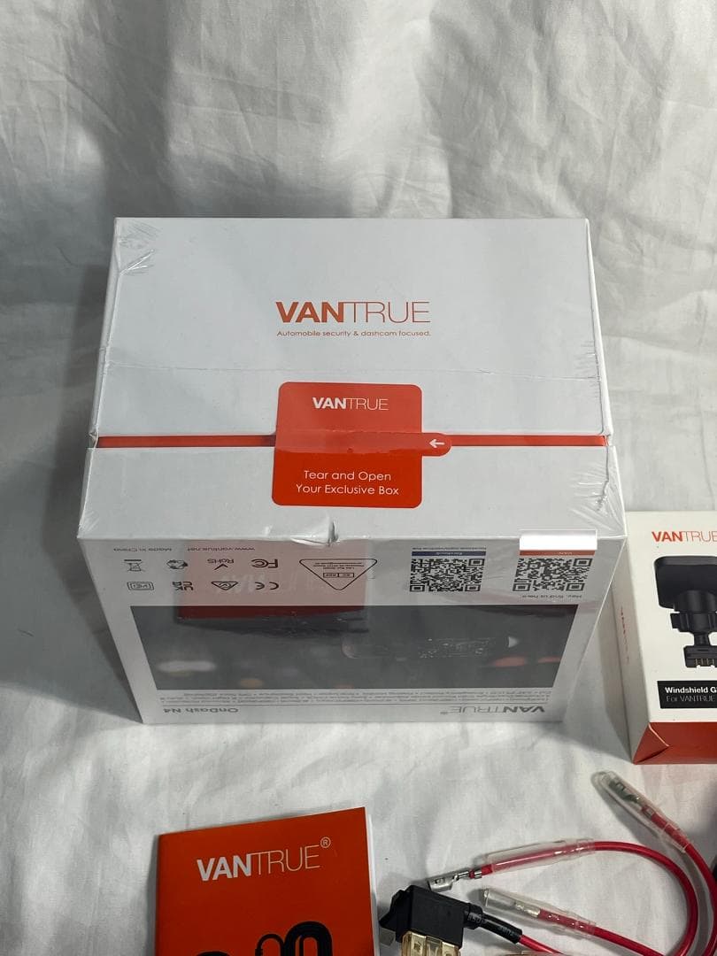 新品 VANTRUE N4 /GPSマウント+直結電源ケーブル中古/ドラレコ