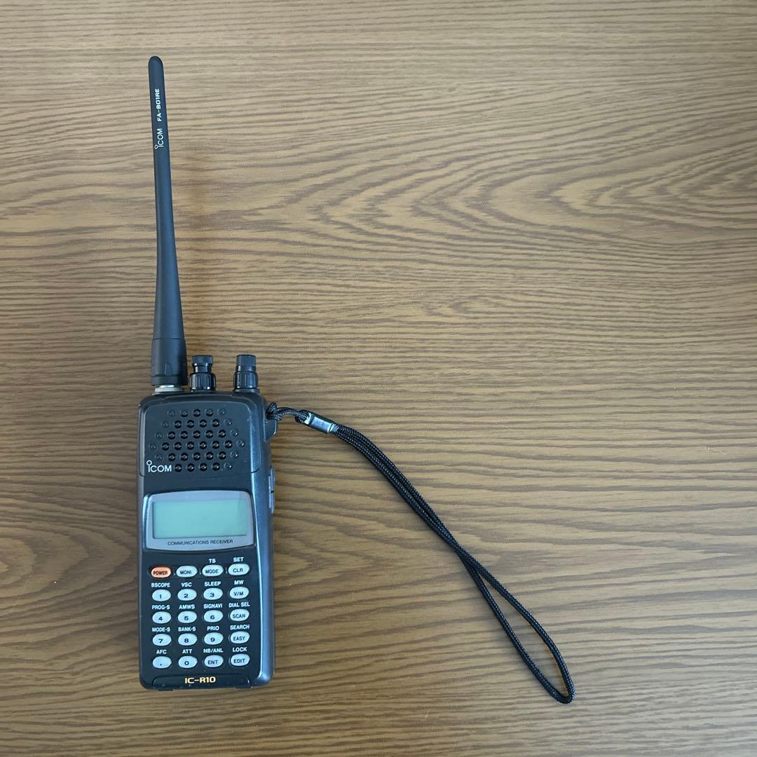 アイコム　広帯域ハンディ受信機　IC-R10