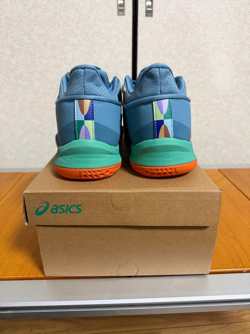 アンプレアルス ボーラホリック アシックス　27.5センチ