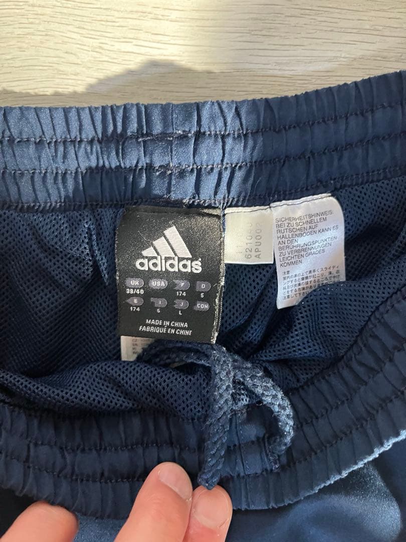 adidas 赤 ウィンドブレーカー　フランス代表レプリカ