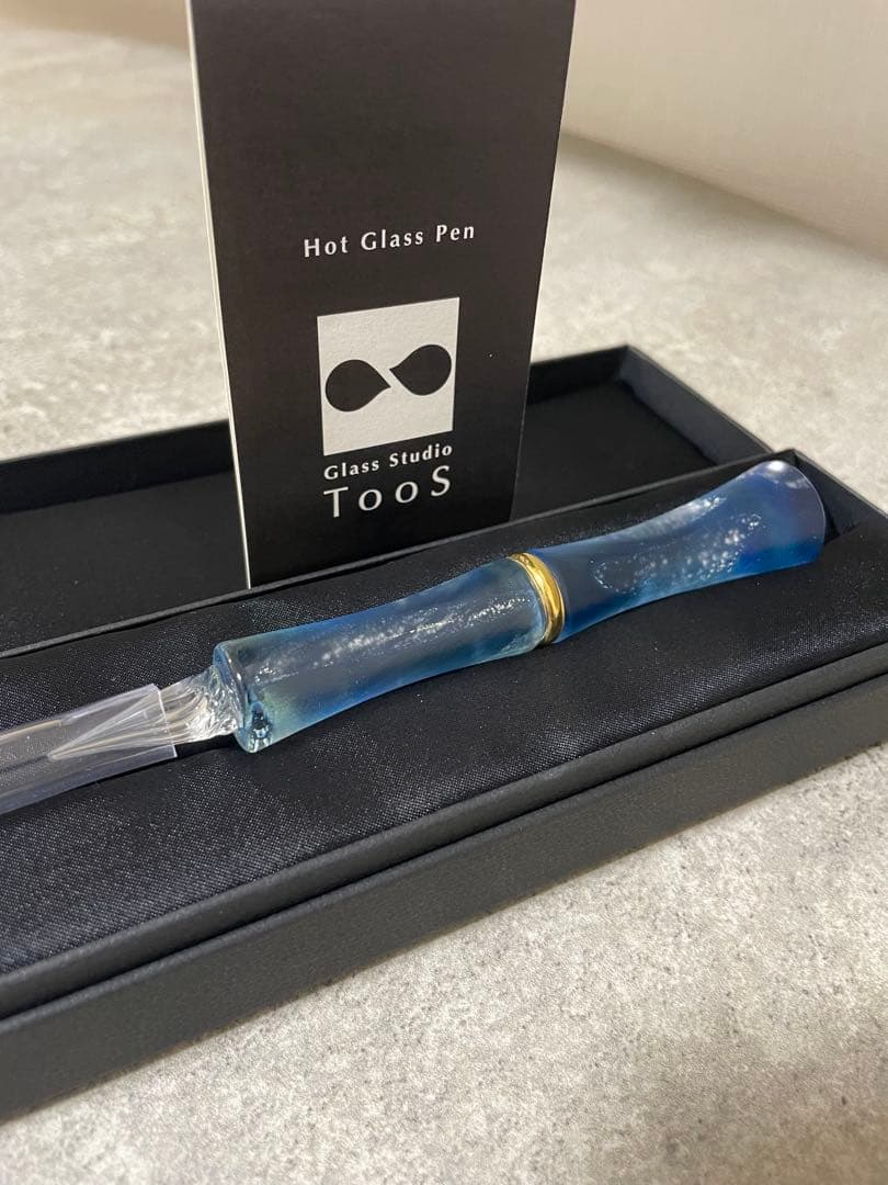 Glass Studio Toos TAKETORI 朧月　露草色