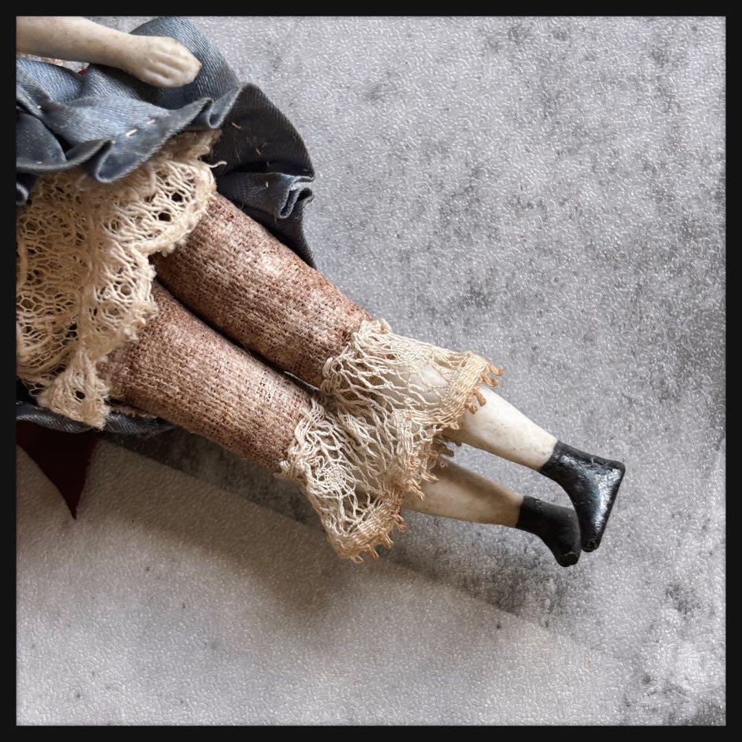 アンティーク 小さなチャイナヘッドドール　 フラットトップ　クラシカルスタイル