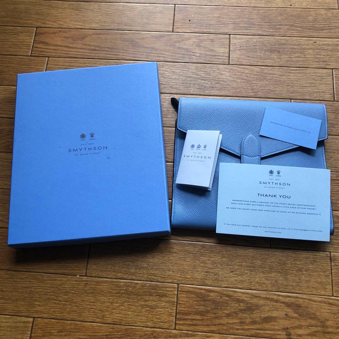 Smythson PanamaレザーA5三つ折りノートホルダー