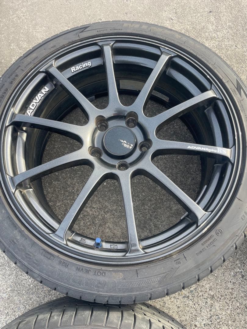 ADVAN Racing 18インチ ホイールセット　114,3 PCD