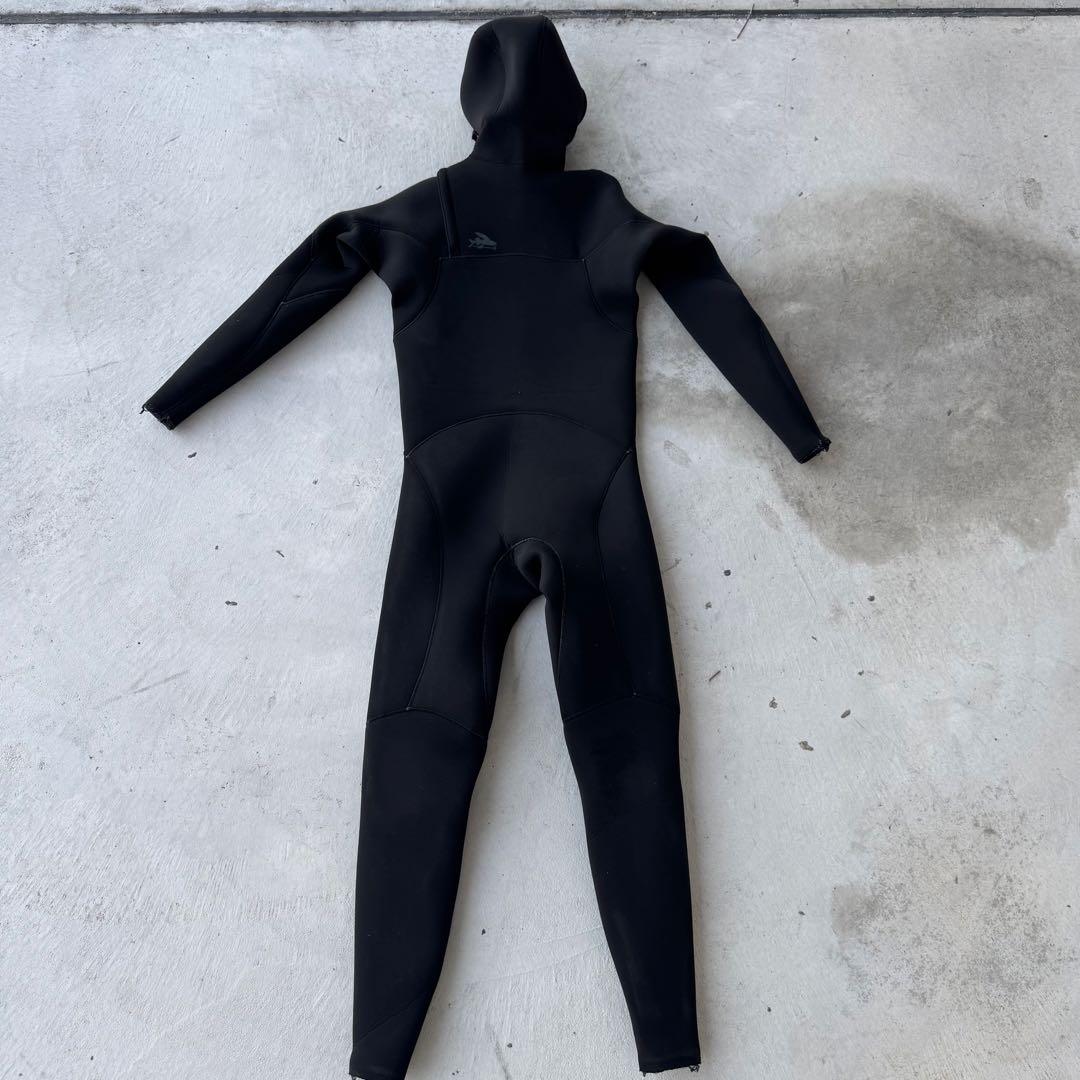 ワンシーズン使用　Patagonia R4セミドライウェットスーツ フルスーツ