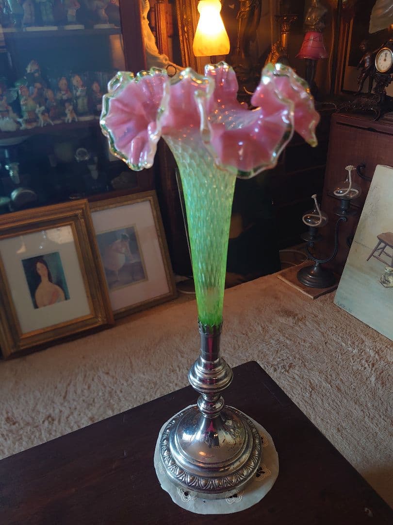 フランス1890s'ヴィクトリアン「イパーン 」クランベリー ヴァセリンSP花器