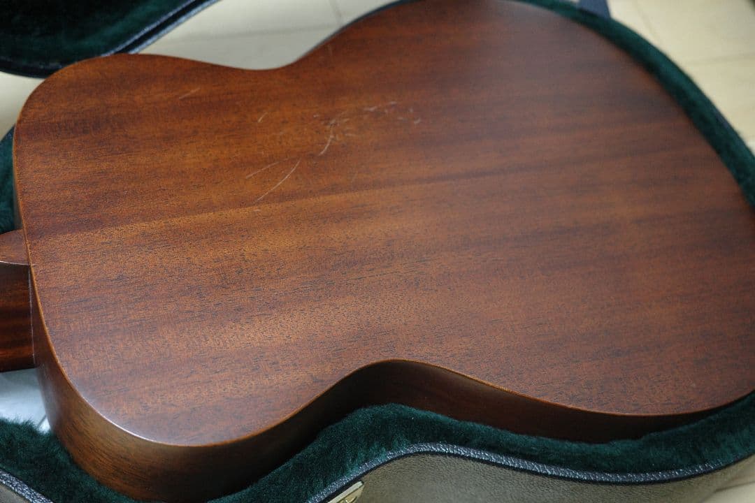 オールマホガニーMartin OO-15m