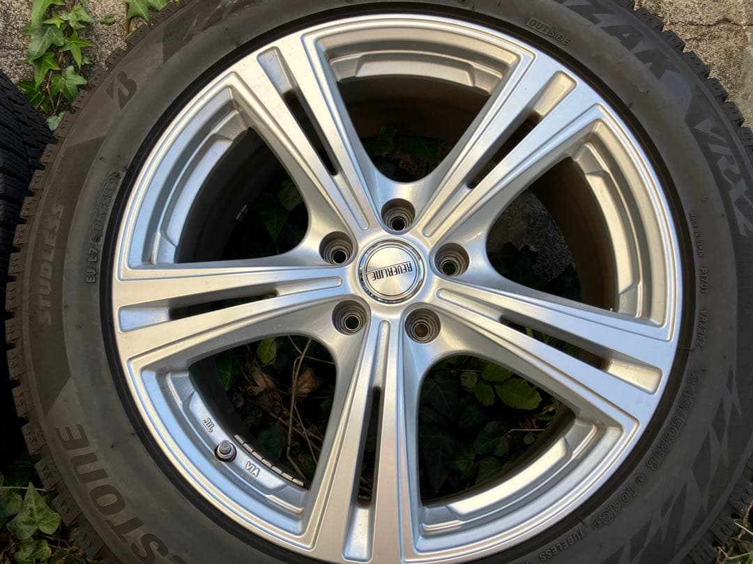 ブリヂストン スタッドレス ブリザックVRX2 18インチホイル付き4本セット