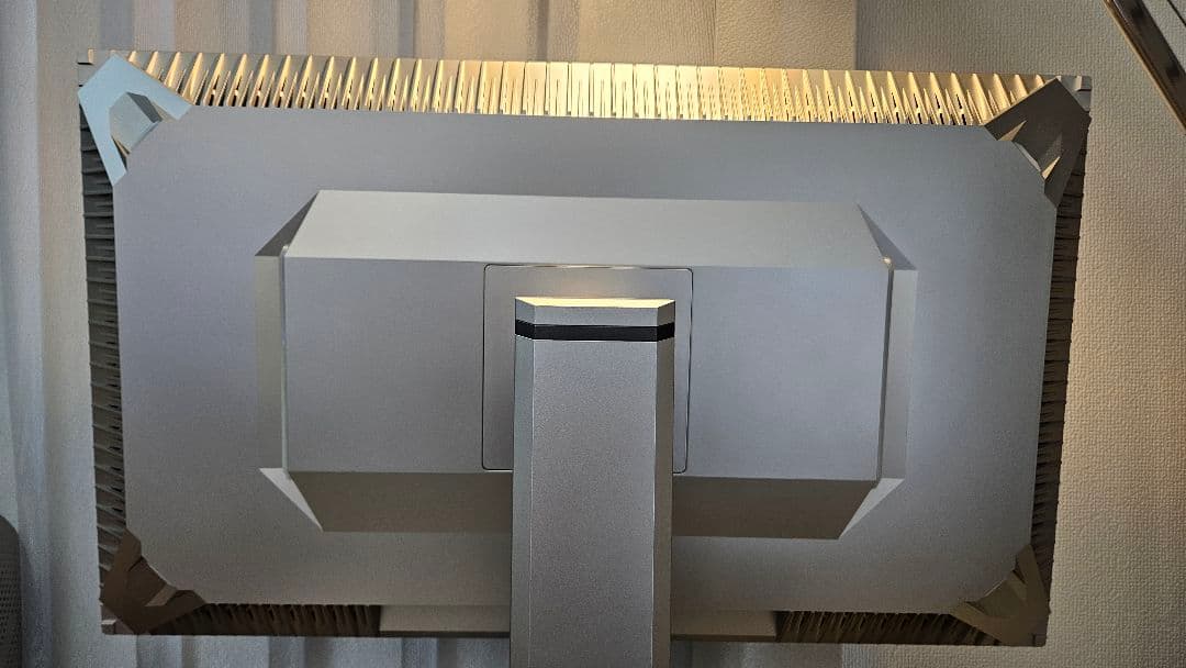 【究極の映像美✨ミニLED4K】INNOCN 27M2V 27インチ ゲーミング