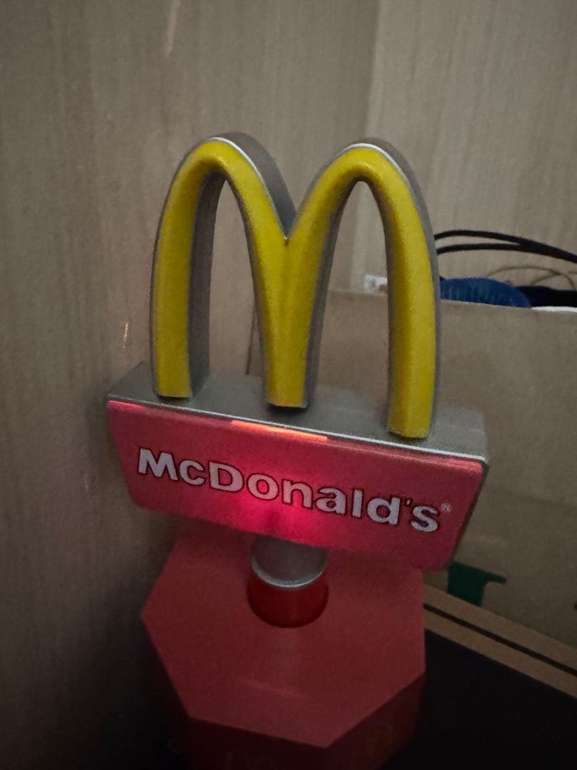 マクドナルド ロータリーサインライト