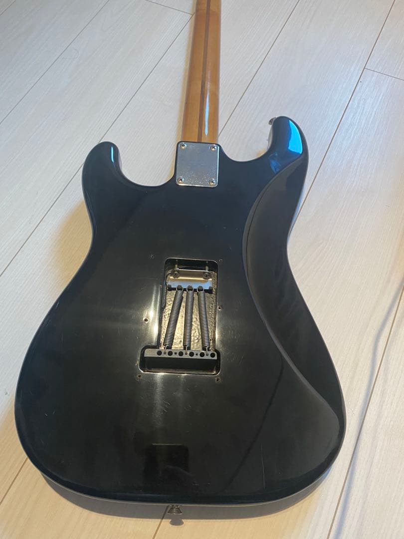 Fendee japan ストラトキャスター