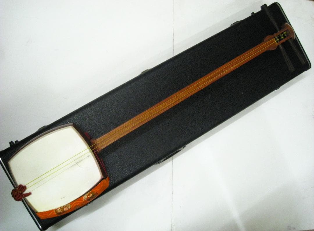 三味線 たいこ 表面 クラック 裏面 破れ 気になる方は張り替えてください 木付