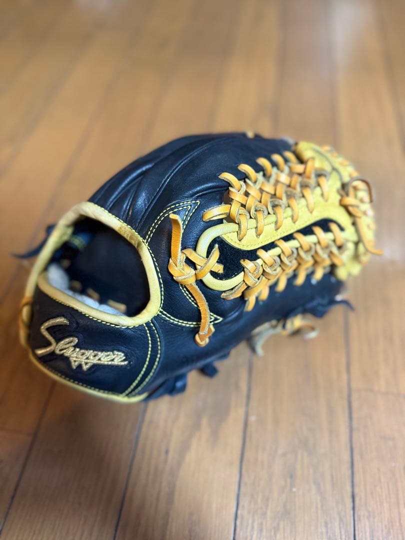 Slagger 軟式グローブ 黒/黄 収納袋付き