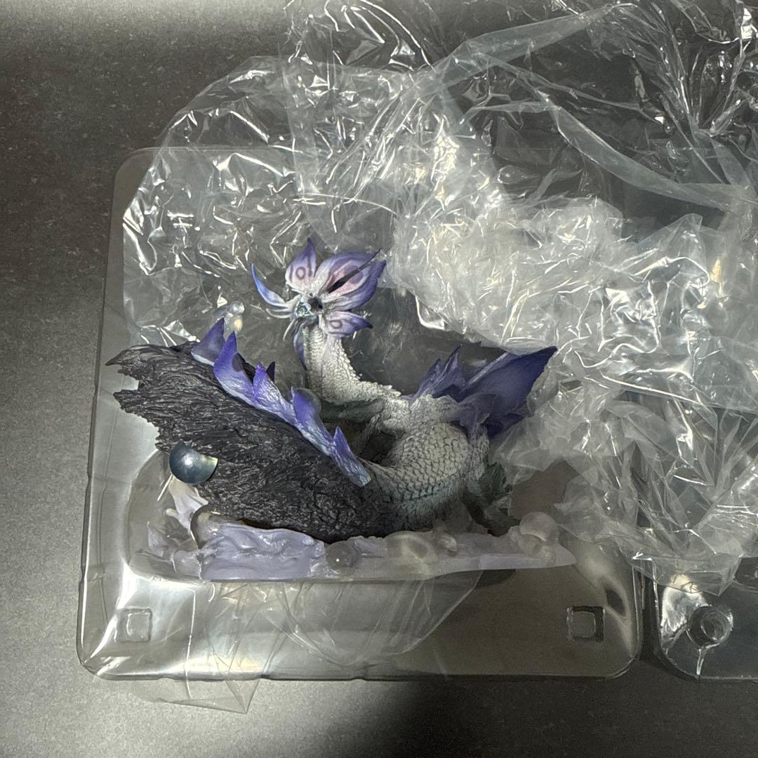 モンハン　クリエイターズモデル（タマミツネ希少種）