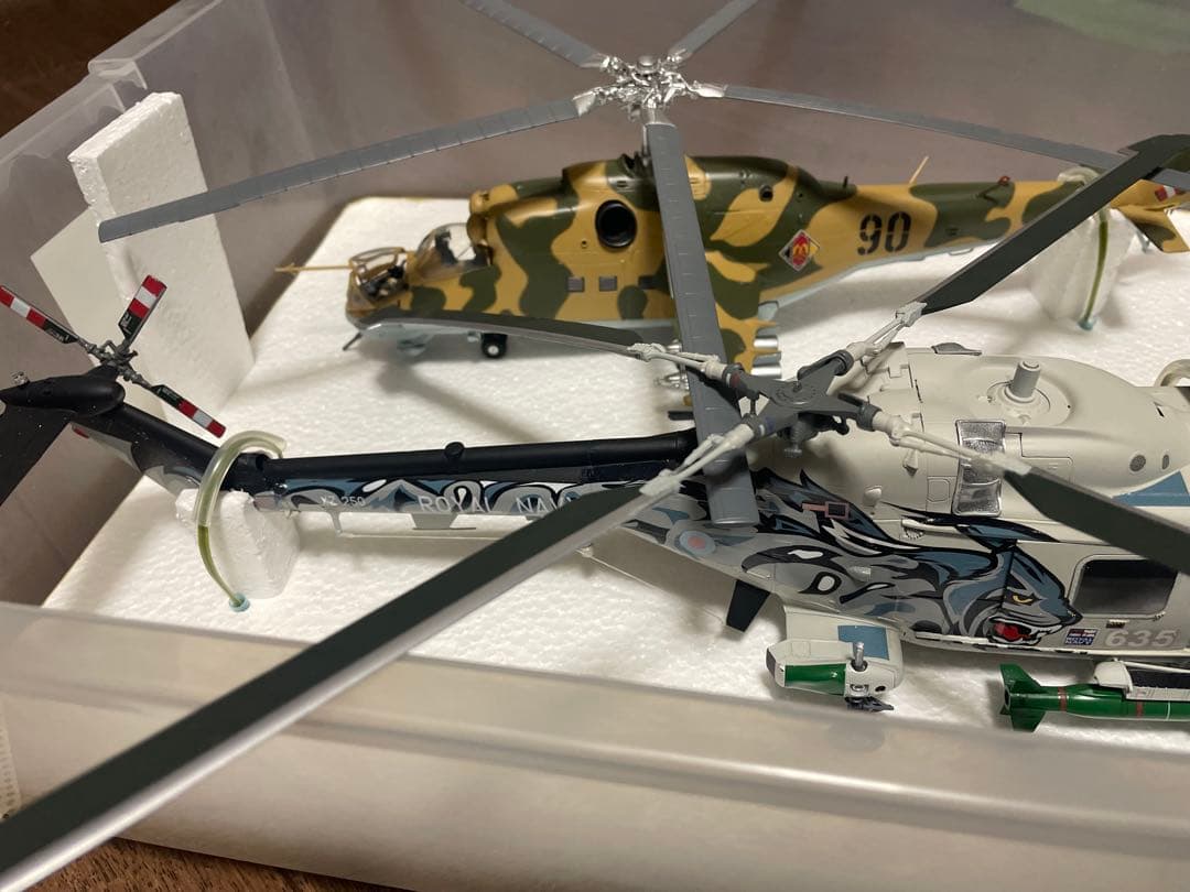 ヘリコプター 模型