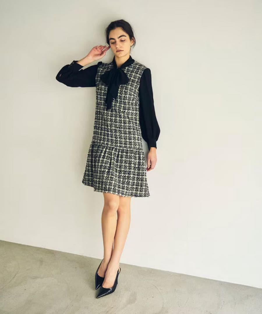 ツイードリボン付きノースリーブワンピース