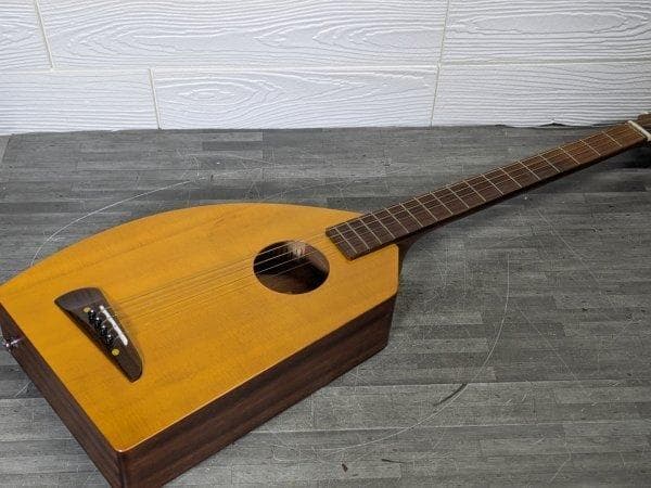 ヤイリギター 一五一会 音来 ニライ アコースティックギター 付属品あり