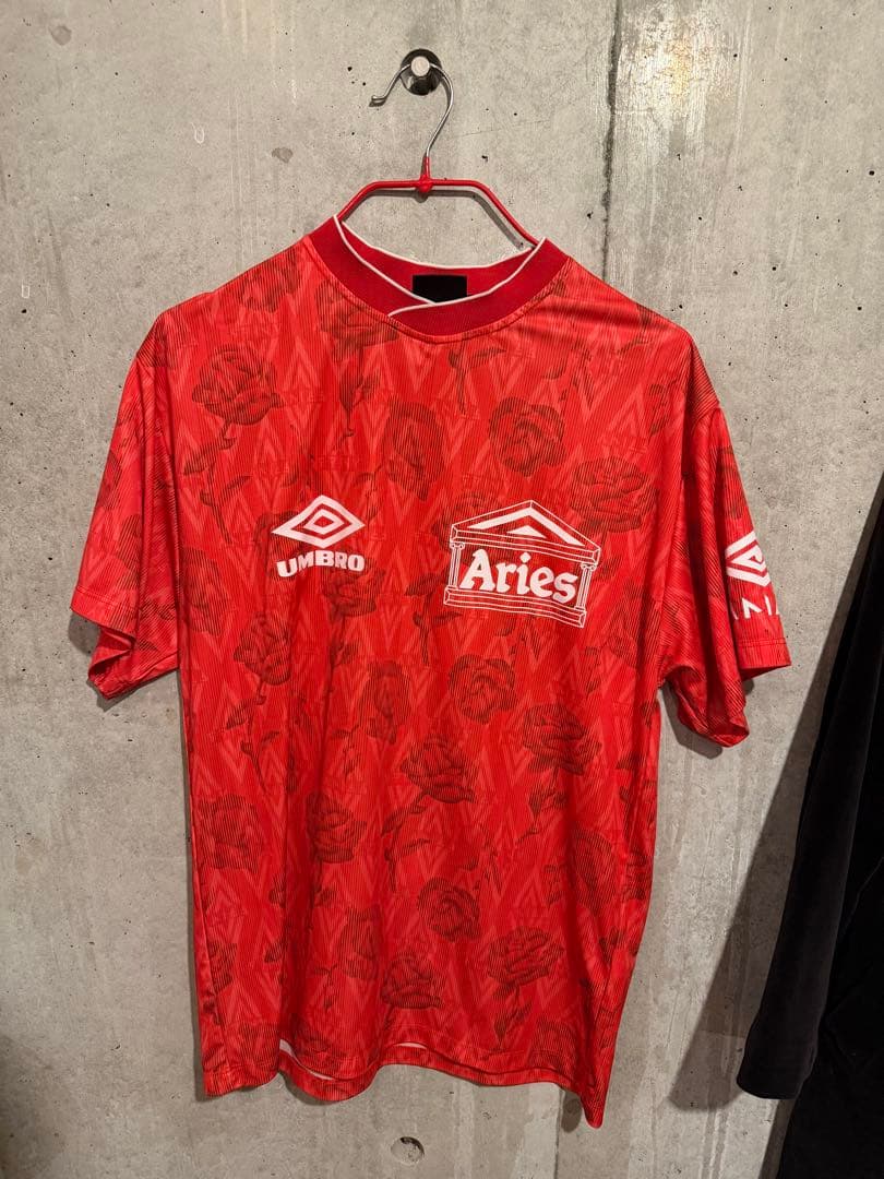 Umbro Aries 薔薇シャツ