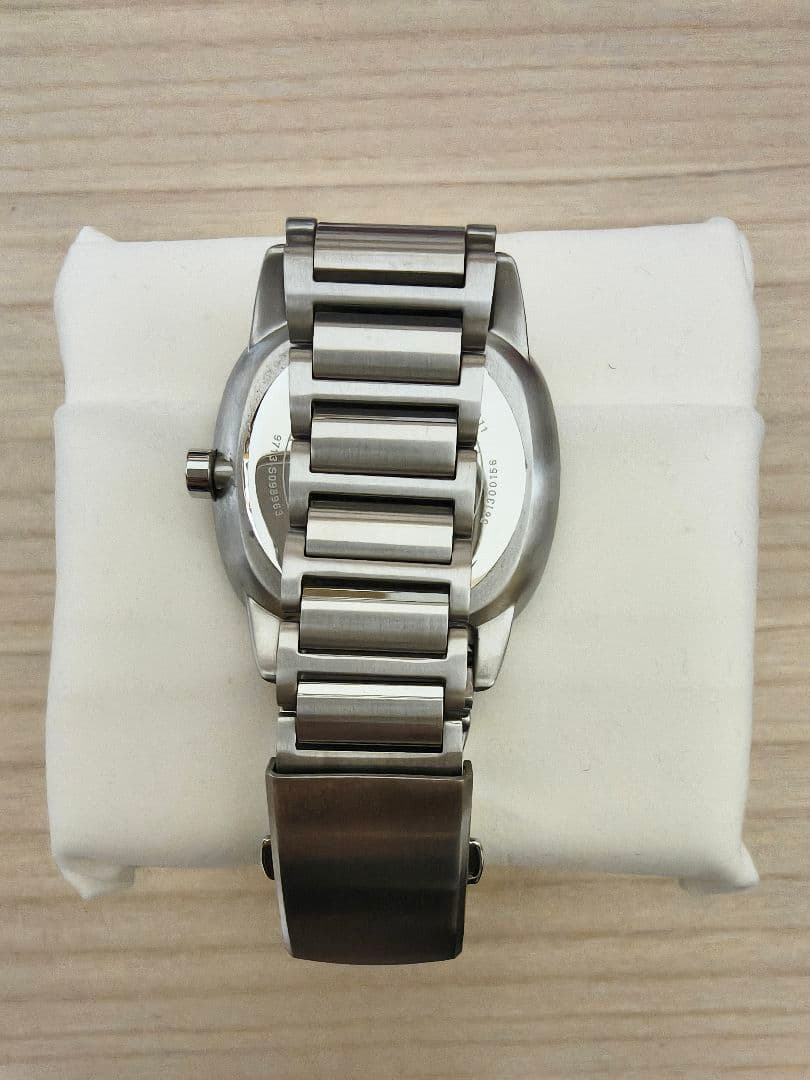 黒子のバスケ　紫原敦　腕時計　INDEPENDENT