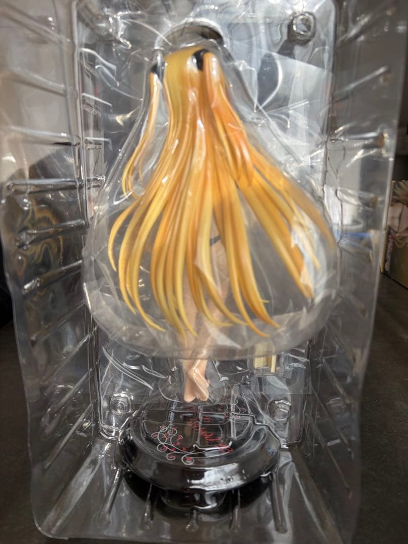 金色の闇 フィギュア 水着ver. アルファマックス To LOVEる