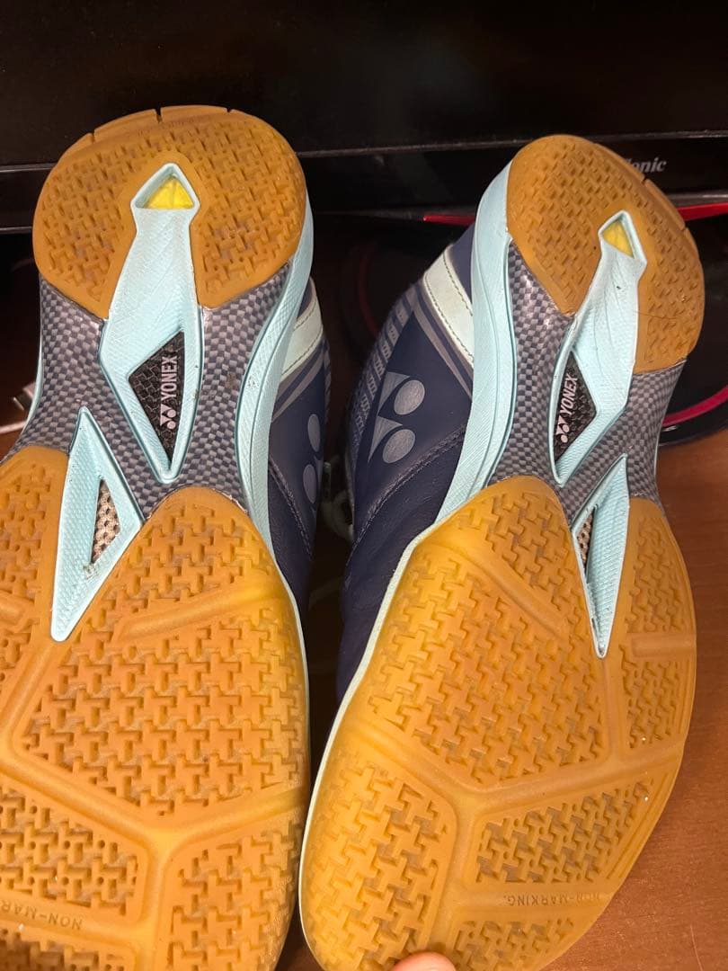 YONEX パワークッション65Zスリム