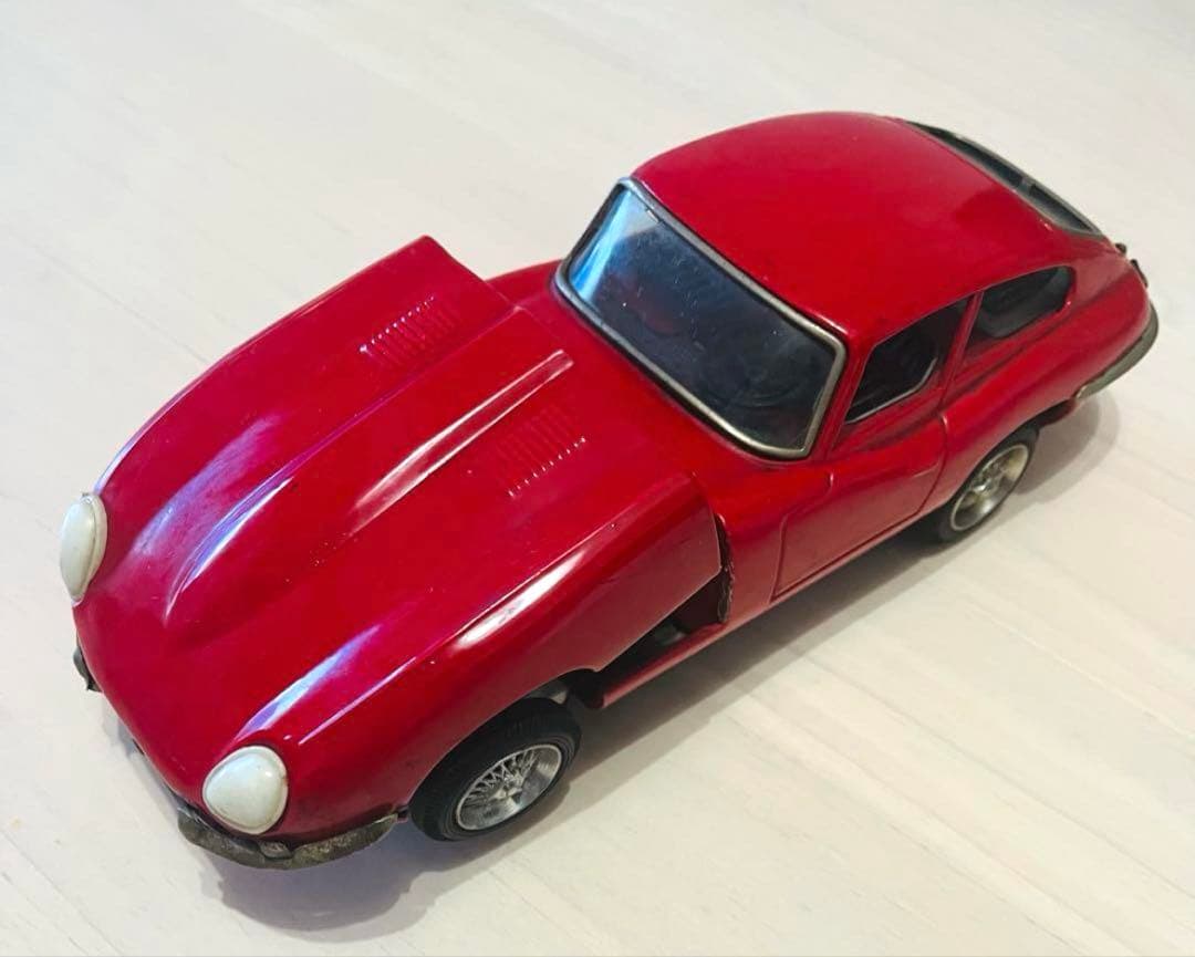ジャガーXK-E 赤 tin ブリキ toy car ブリキのおもちゃ 車