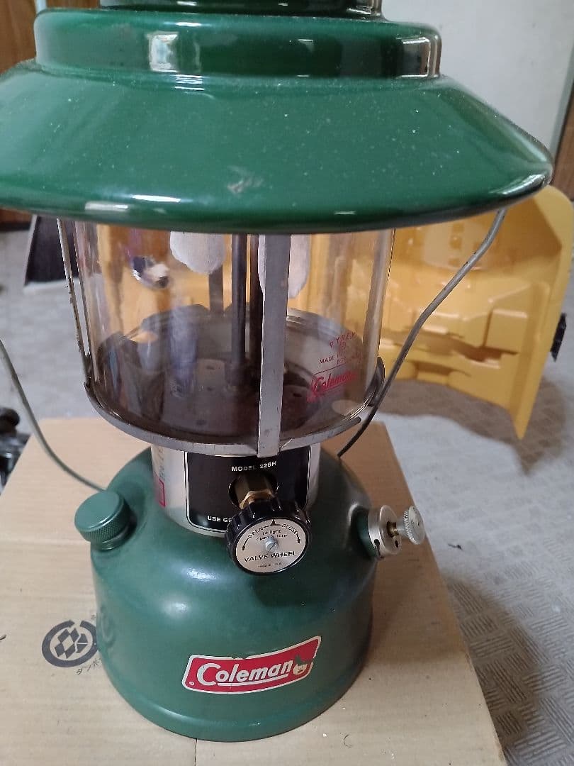 追記あり●コールマンランタン73年　 グリーンカラー　クラムシェルケース付き