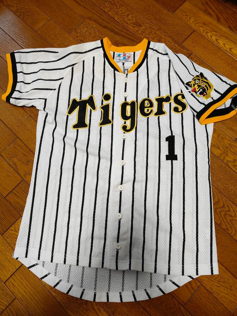 阪神タイガース Tigers 阪神 復刻 レプリカ ユニフォーム 鳥谷選手 M