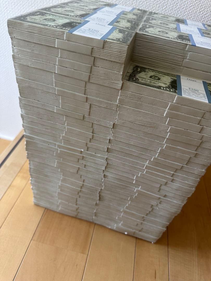 新品未使用　SAINT MICHAEL スツール セントマイケル イス　椅子