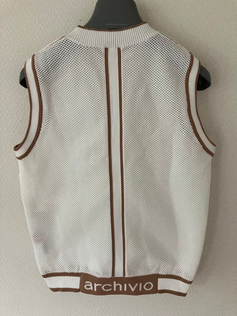 ARCHIVIO クルーネックニットベスト 新品タグ付き　38 完売品