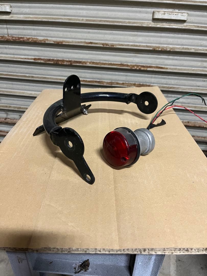 sr400 ボルトオン　ループフレーム