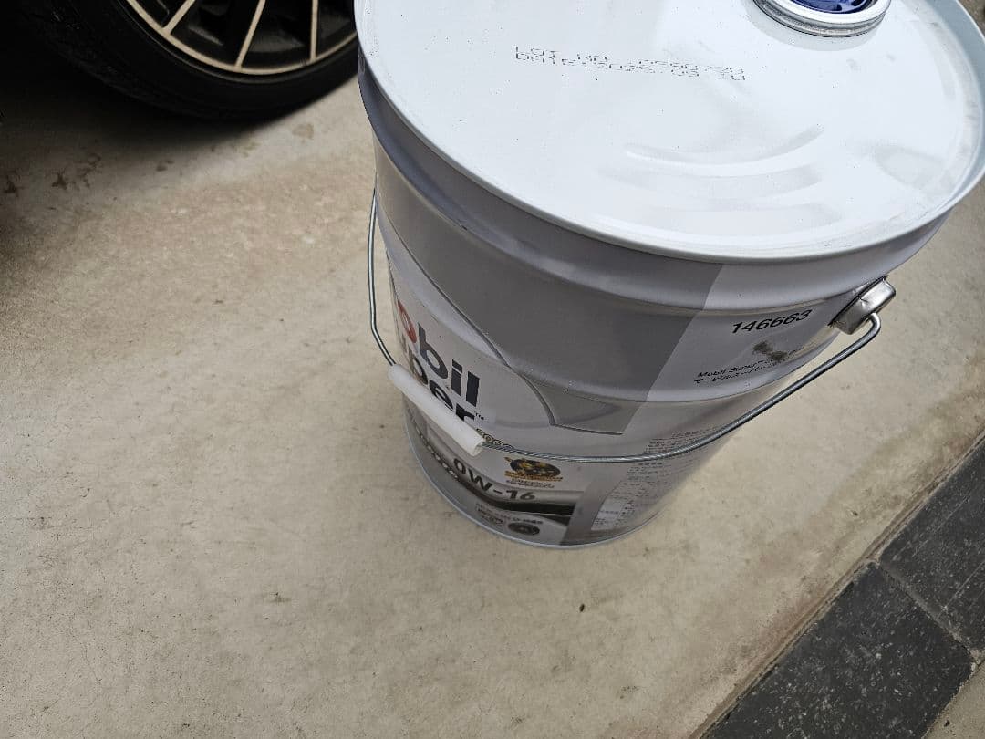 定価2.5万 Mobil Super 0W-16 エンジンオイル 20L