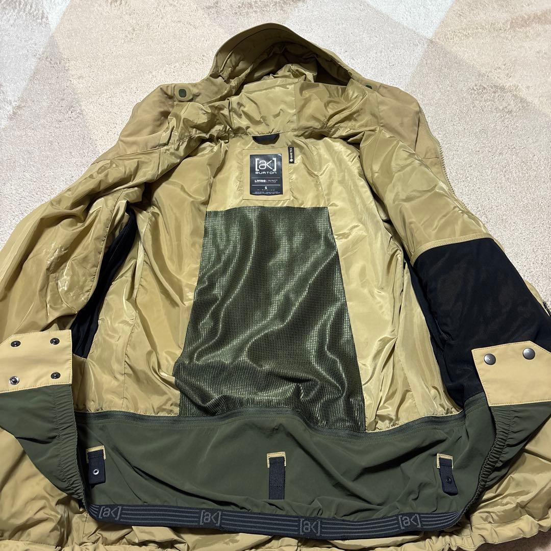 akゴアテックスジャケット