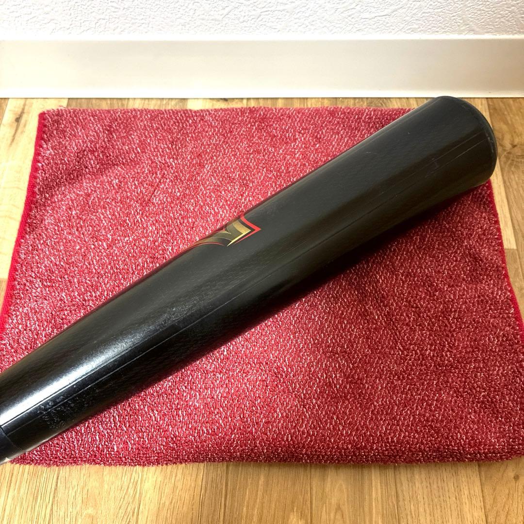 BEYONDMAX LEGACY 軟式バット 84cm740gミドルバランス