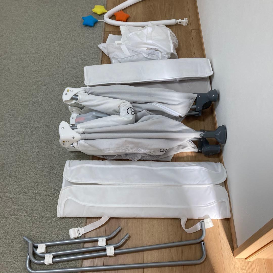 マットレス付きベビーベッド