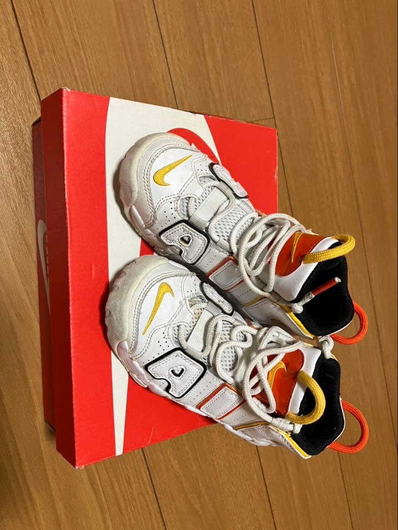 Nike モア アップ テンポ　モアテン　20cm