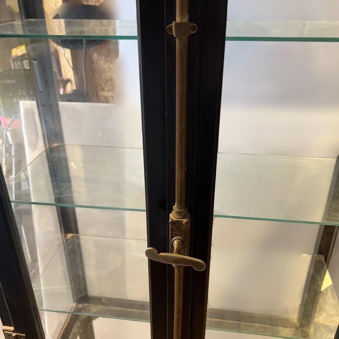 アンティーク　ガラスキャビネット　黒ケビント　医療棚　陳列ケース