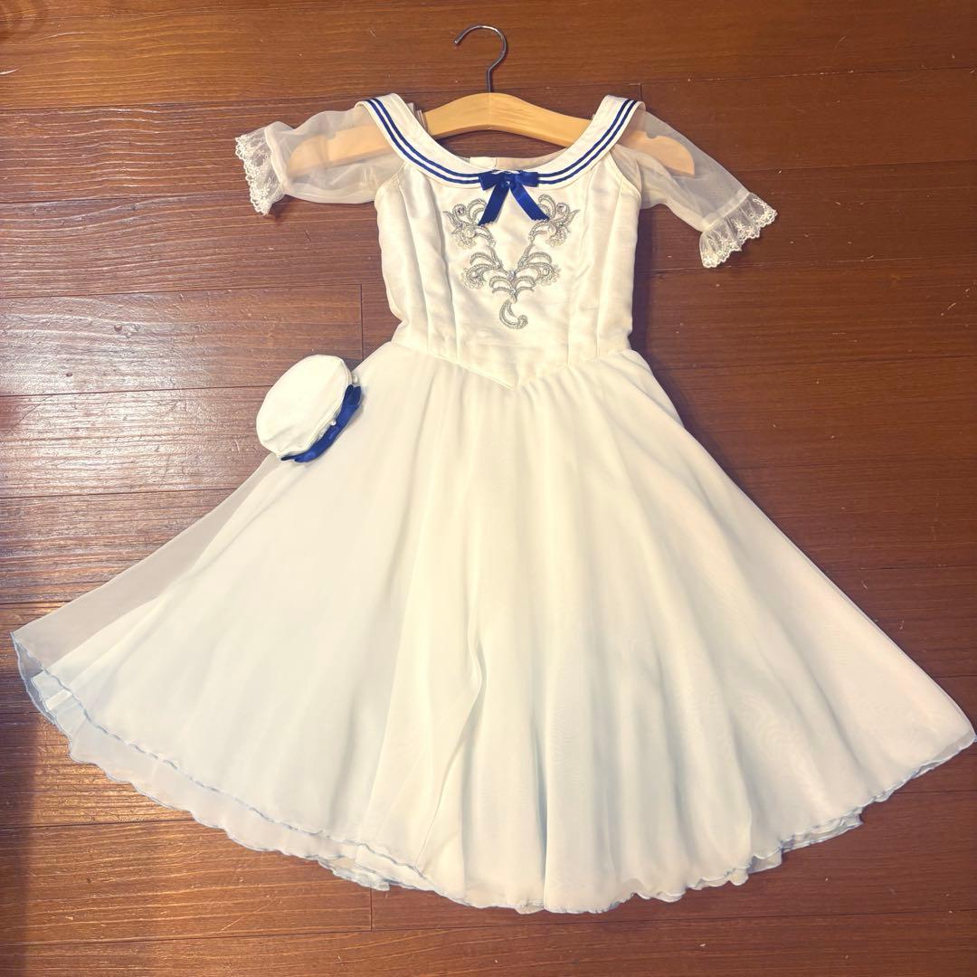 バレエ衣装　卒業舞踏会　130-140（細身）