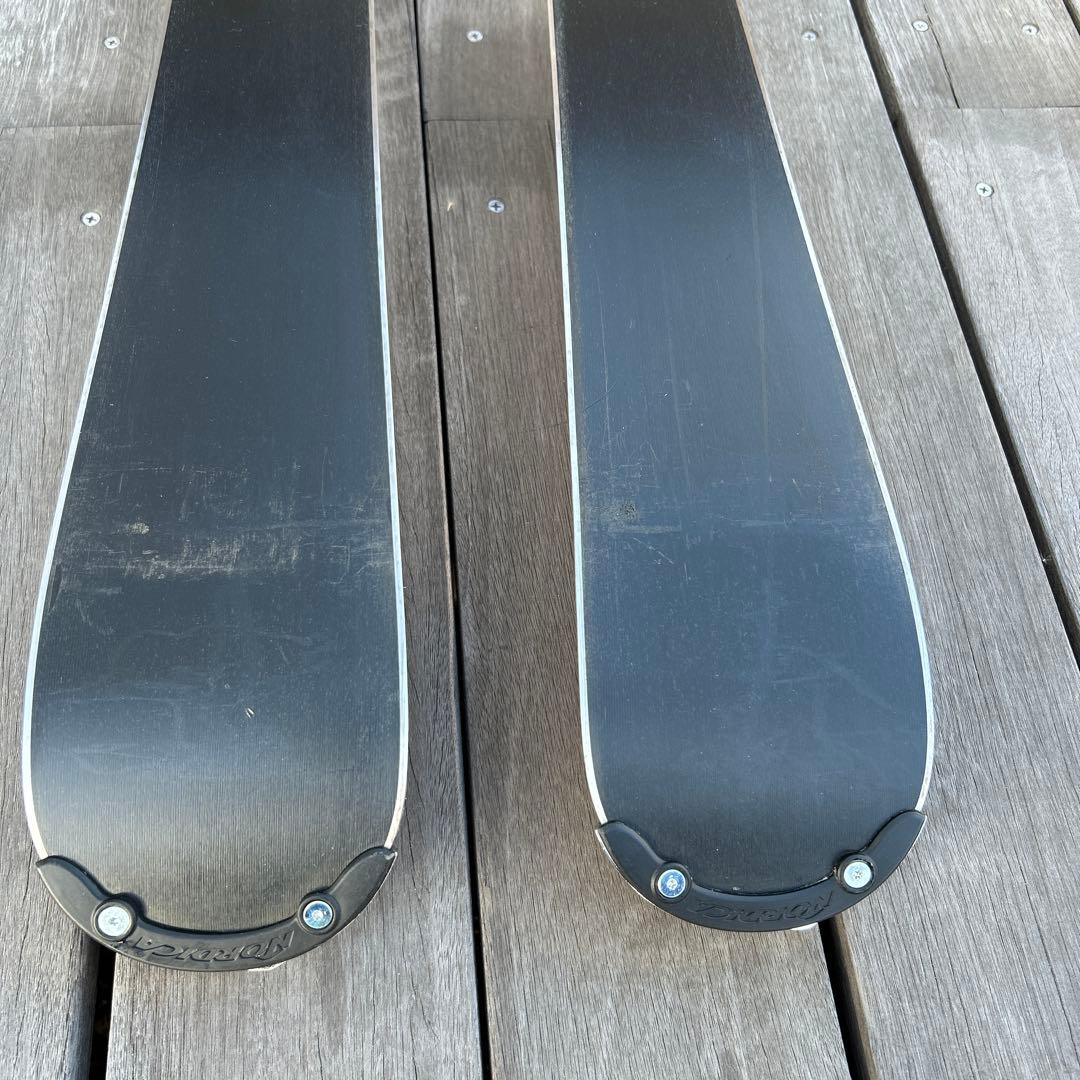 ノルディカ　紫色 152cm 女性用　スキー板