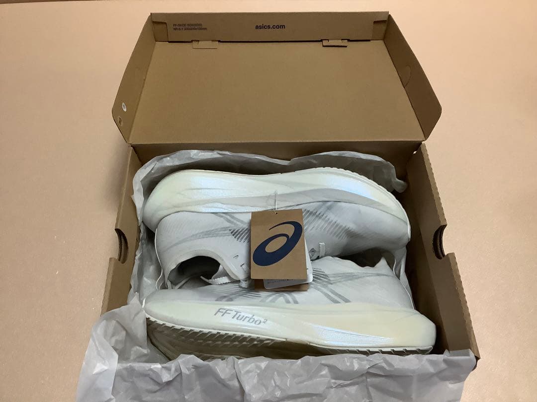 【used】asics アシックス　メガブラスト　ホワイト　28.0cm