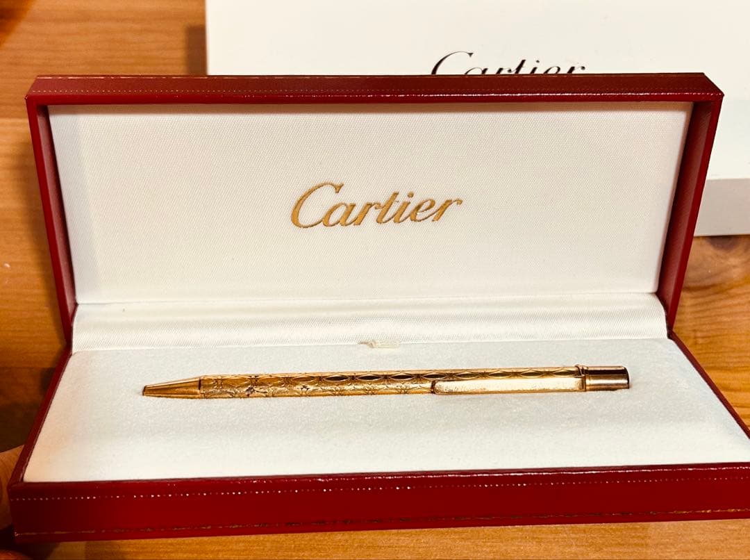 Cartier カルティエ　ゴールド ボールペン